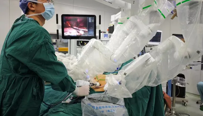 DAVINCI & CAK Staplers in Laparoscopic GI and Bariatric Surgery Demos